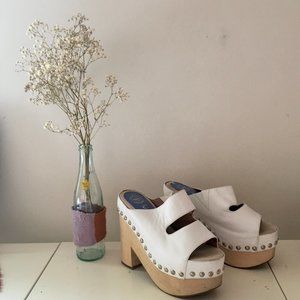 Jeffrey Campbell White Wedges